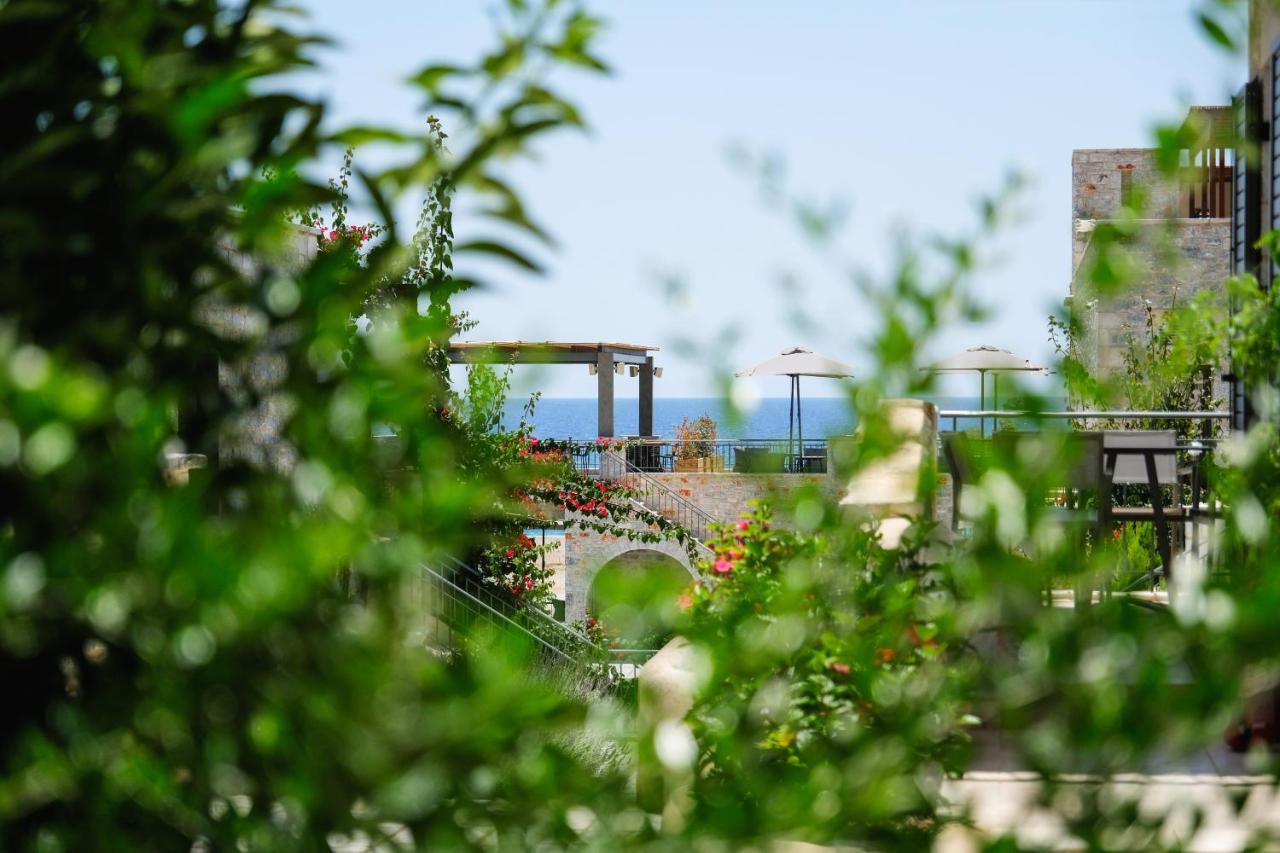 Margo Beach Hotel Gytheio Exterior foto