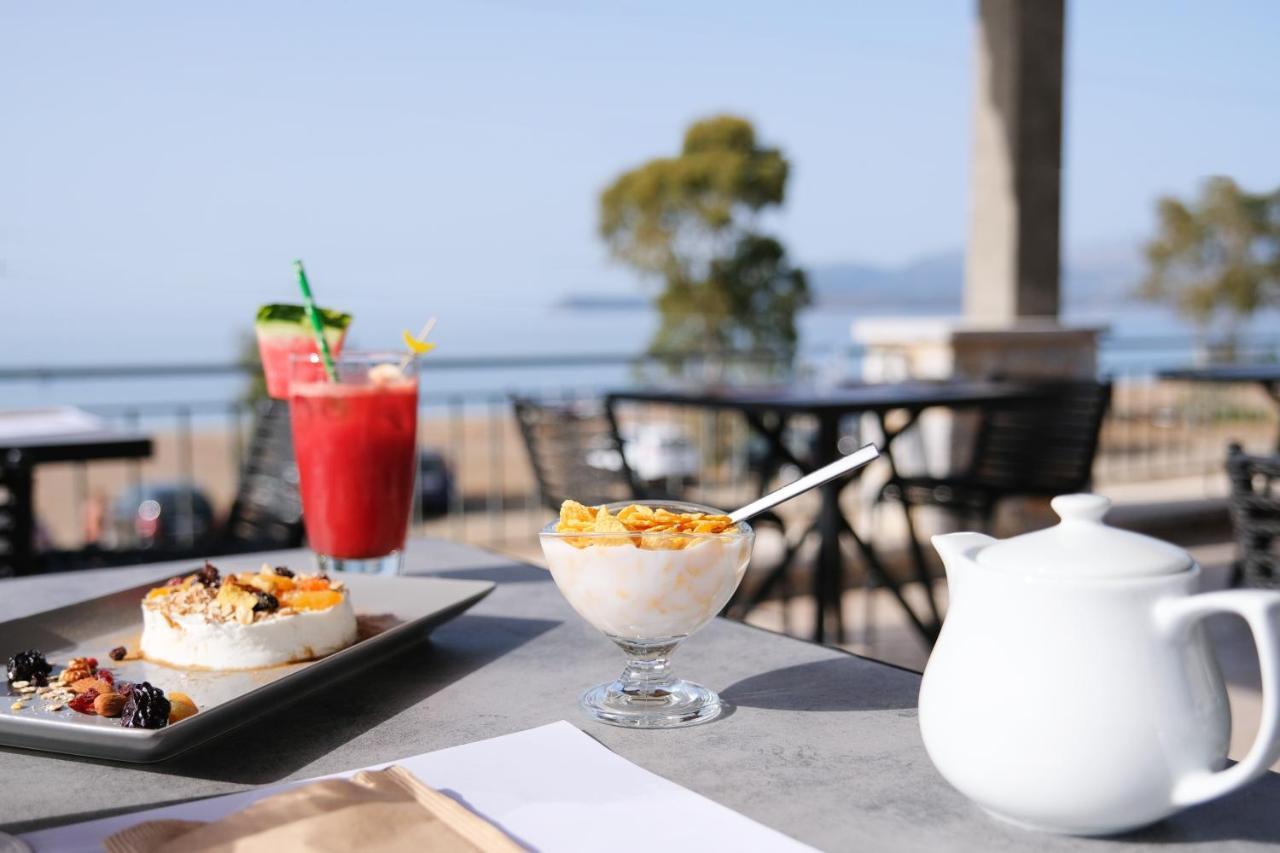 Margo Beach Hotel Gytheio Exterior foto
