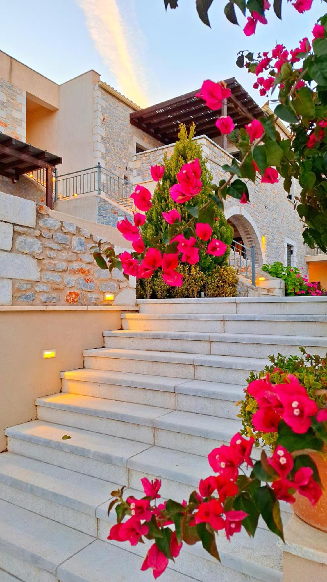 Margo Beach Hotel Gytheio Exterior foto